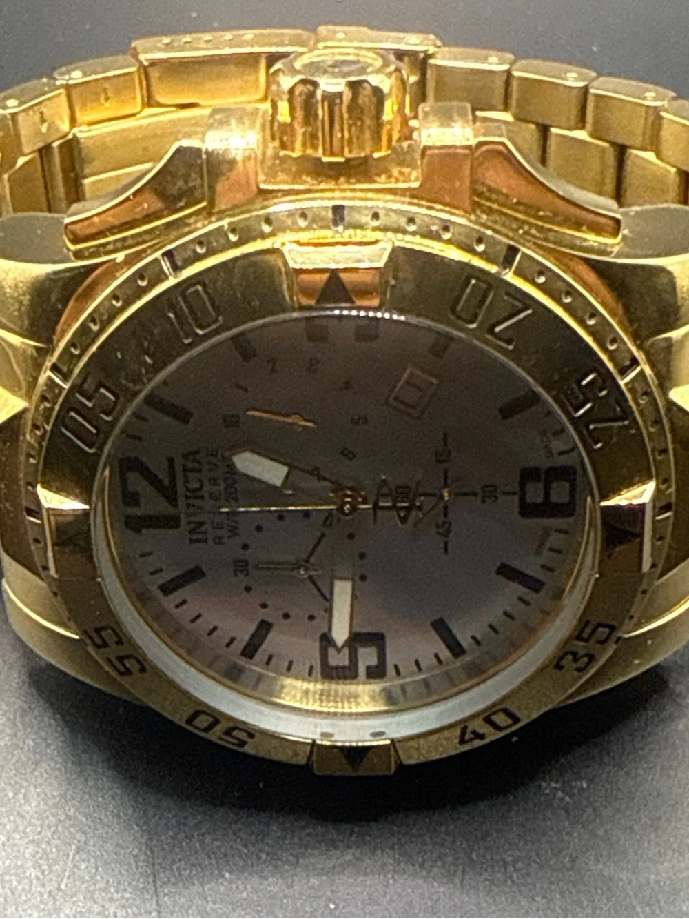 Invicta Reserve Excursion model 6257 New Battery!! Mother of Pearl